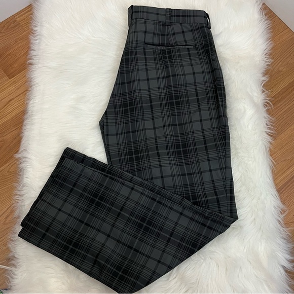 Nike Dri Fit Golf Tour Performance Pants Black / Gray Plaid 34x30 - Picture 1 of 5